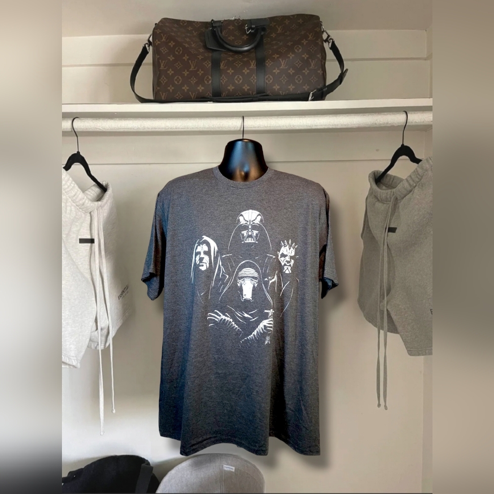 STAR WARS VILLAINS Of The Dark Side Tee  Darth Vader Maul Kylo Ren Palpatine 2XL